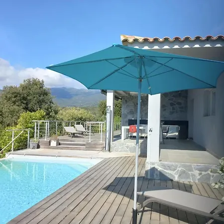 Belvedere- Piscine Privee - A Pieds- Clim- Wifi * Sari-Solenzara